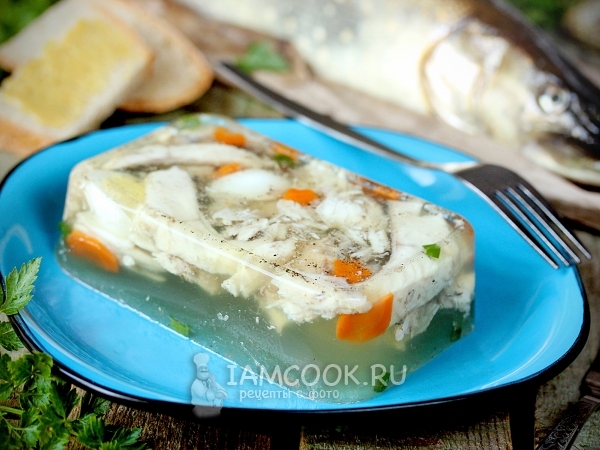 Заливное из щуки, рецепт с фото