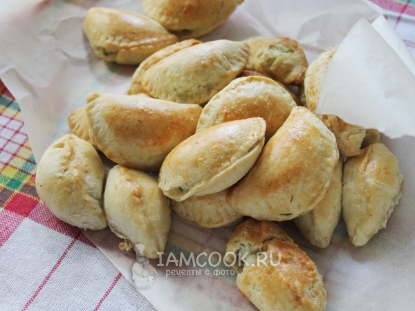 Пирожки с творогом и зеленью, рецепт с фото
