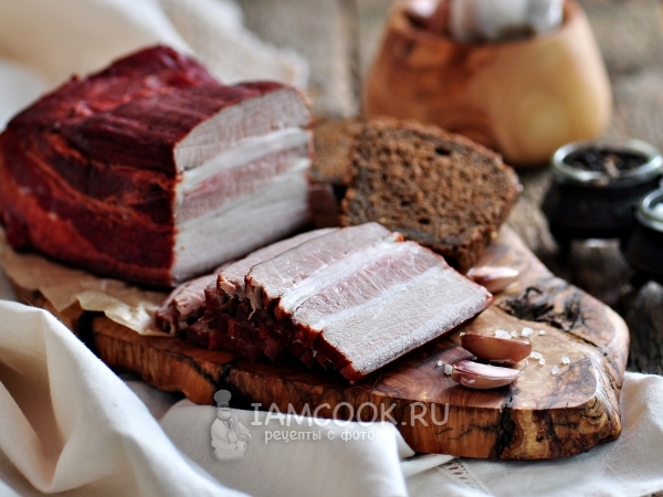 Бекон в домашних условиях, рецепт с фото