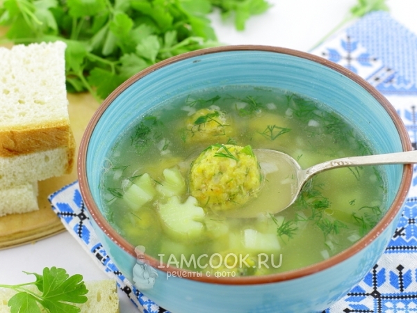 Вегетарианский суп с фрикадельками из нута и моркови, рецепт с фото