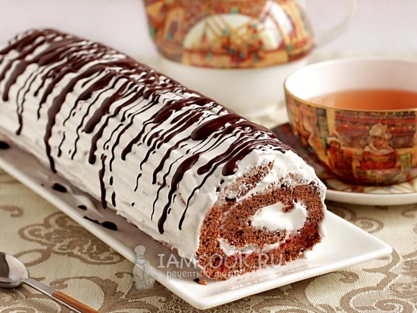 Бисквитный рулет за 5 минут, рецепт с фото