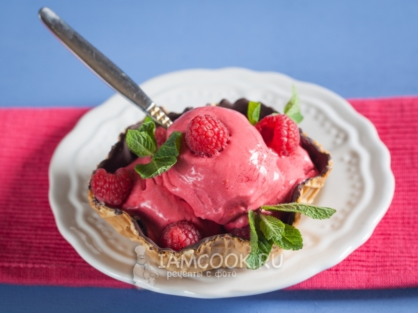Малиновое мороженое, рецепт с фото