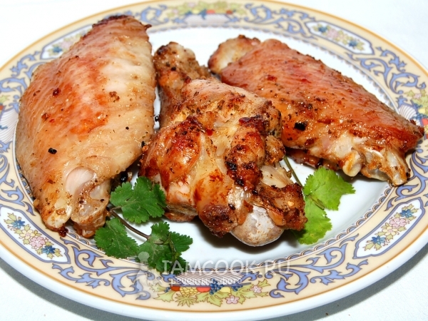 Запеченные крылья индейки, рецепт с фото