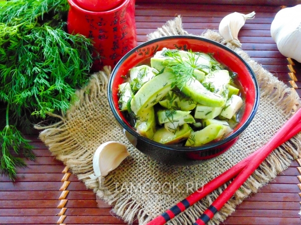 Кабачки по-корейски с укропом, рецепт с фото