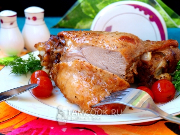Бедро индейки в духовке, рецепт с фото