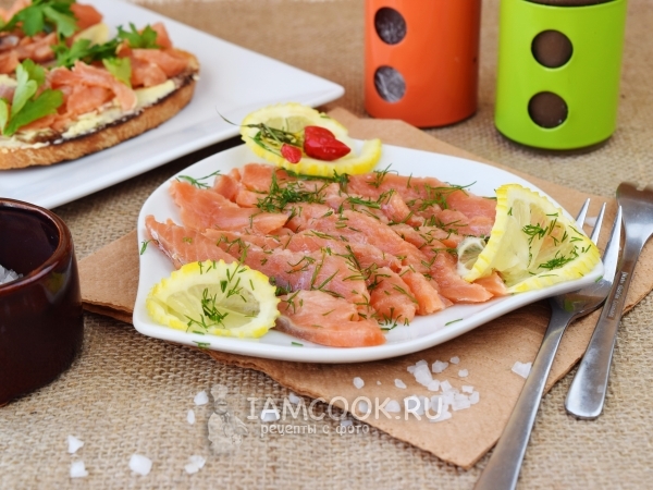 Семга слабосоленая, рецепт с фото