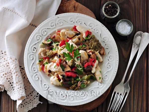 Филе куриное с брокколи и болгарским перцем, рецепт с фото