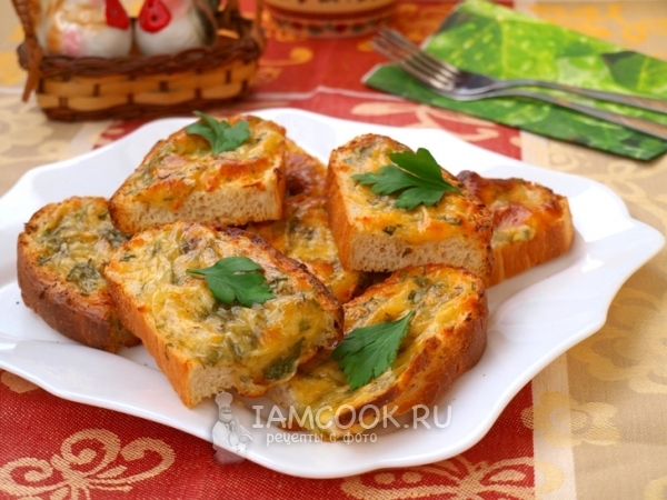 Горячие бутерброды с сыром и зеленью, рецепт с фото