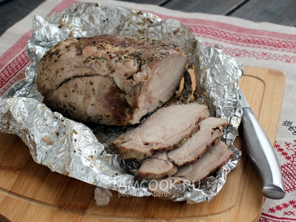 Свинина в фольге в мультиварке, рецепт с фото