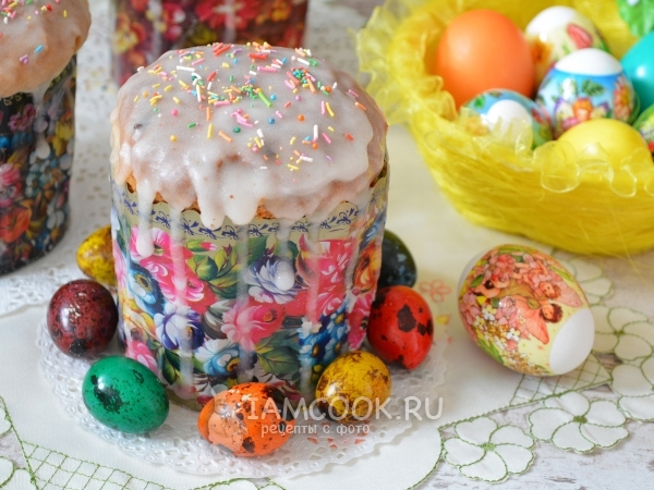 Кулич с миндалем и лимонной цедрой, рецепт с фото