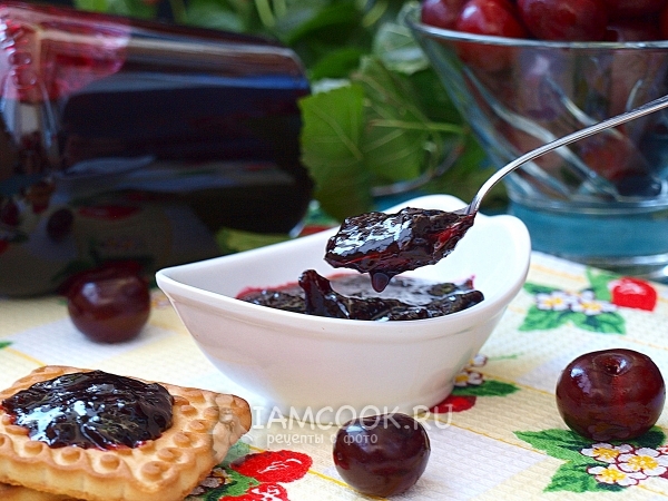 Джем из вишни и шелковицы, рецепт с фото