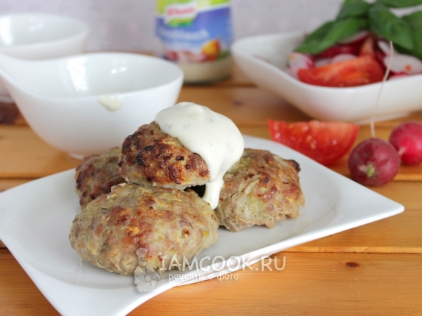 Котлеты с кабачками, запеченные в духовке, рецепт с фото