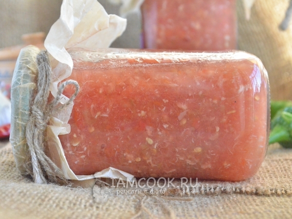 Хреновая закуска из помидоров с хреном и чесноком, рецепт с фото