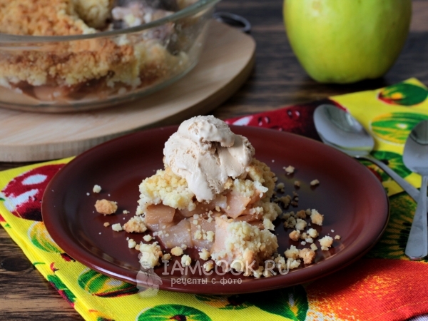 Яблочный крамбл, рецепт с фото