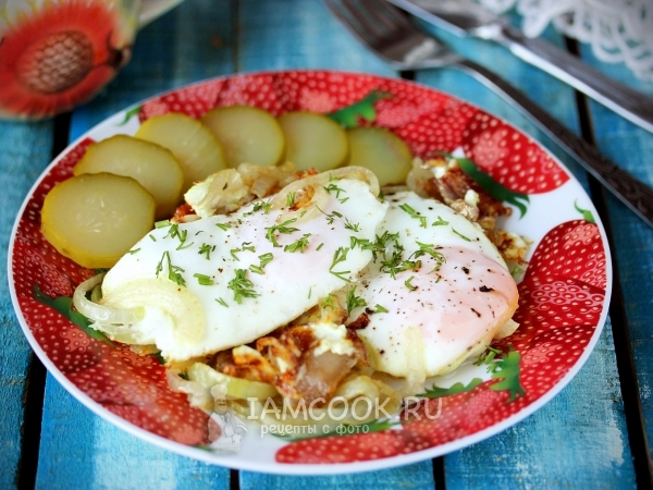 Яичница в мультиварке, рецепт с фото