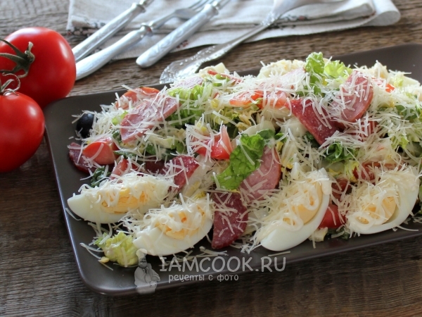 Салат из пекинской капусты с копченой колбасой, рецепт с фото