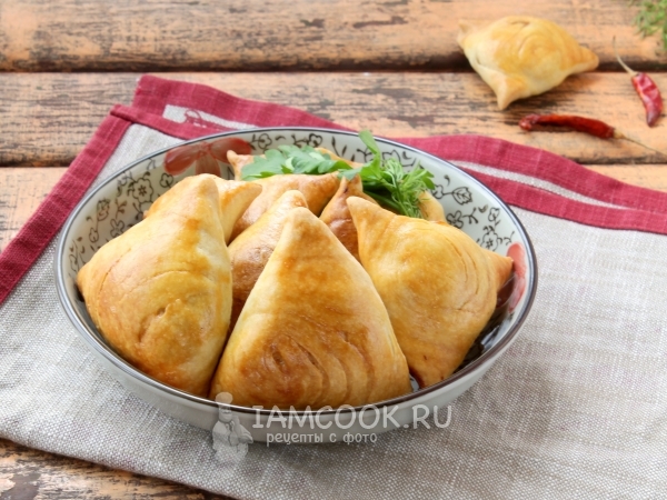 Самса с картофелем и сыром, рецепт с фото