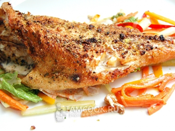 Рыба, запеченная в духовке, рецепт с фото