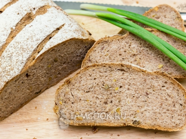 Пшенично-ржаной хлеб с орехами, рецепт с фото