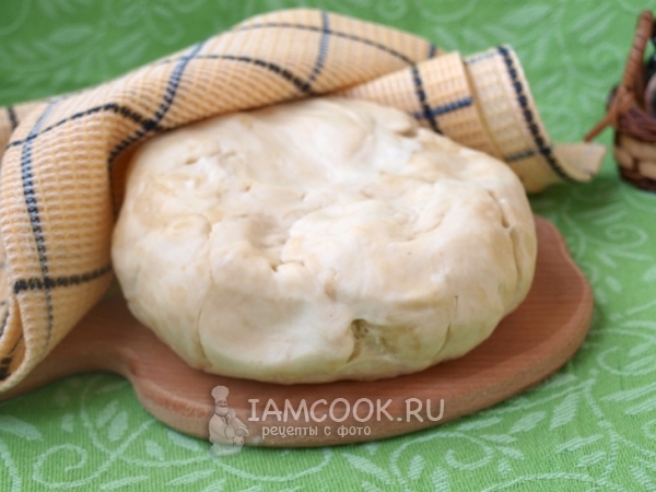 Тесто для чебуреков на воде и маргарине, рецепт с фото
