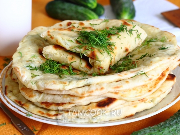 Лепёшки на кефире с начинкой, рецепт с фото