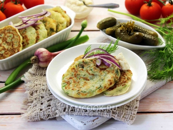 Оладьи из кабачков на простокваше, рецепт с фото