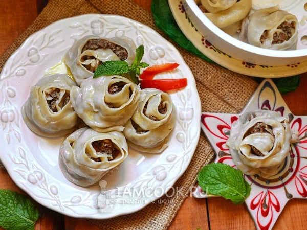 Манты «Розочки», рецепт с фото