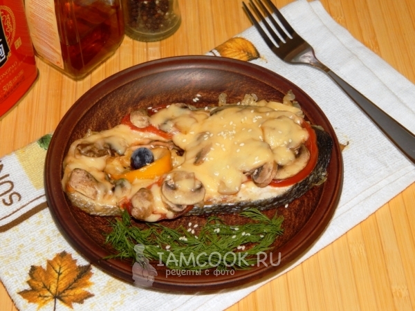 Рыба, запеченная в мультиварке, рецепт с фото