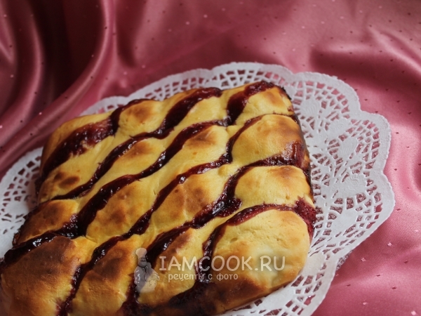 Пирог со сливочно-творожным сыром, рецепт с фото