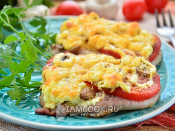 Мясо по-купечески с грибами, рецепт с фото