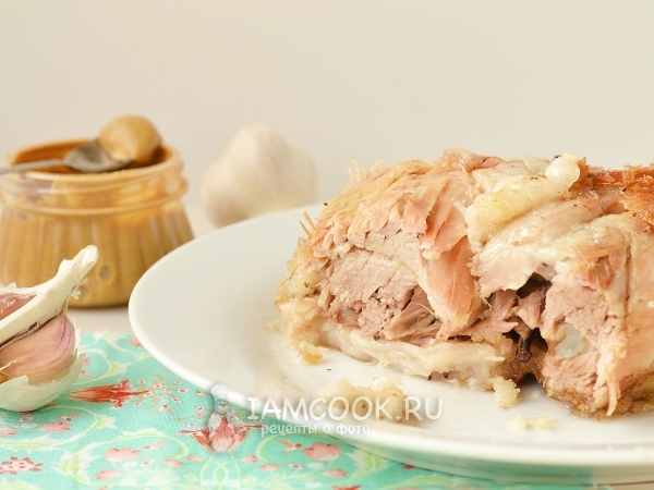 Рулет из свиной рульки, рецепт с фото