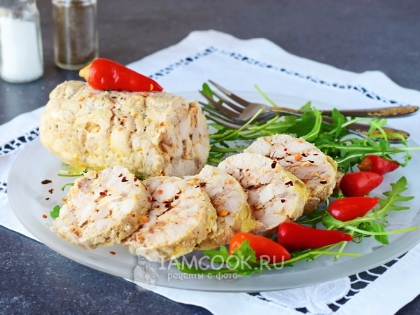 Куриный рулет с желатином в пищевой пленке, рецепт с фото