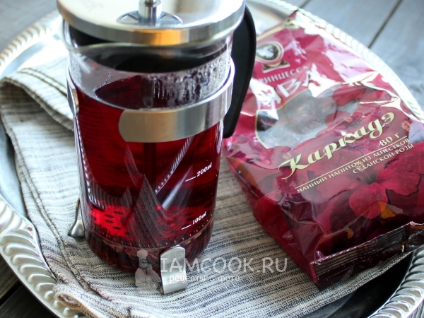 Чай с каркаде и лавандой, рецепт с фото