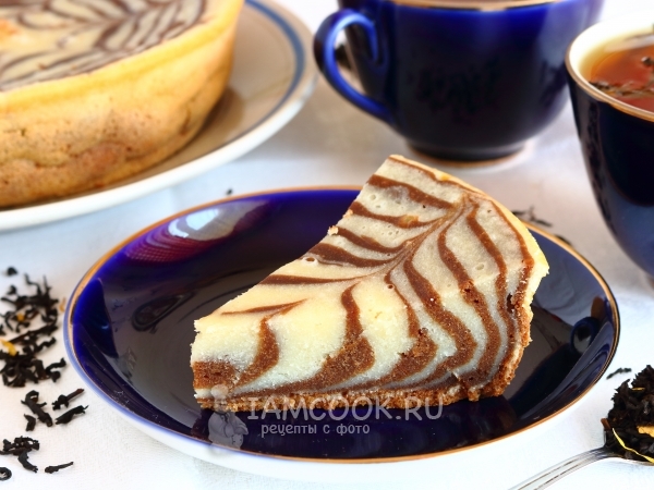 Кекс «Зебра» на сметане, рецепт с фото