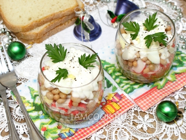 Салат с фасолью и крабовыми палочками, рецепт с фото