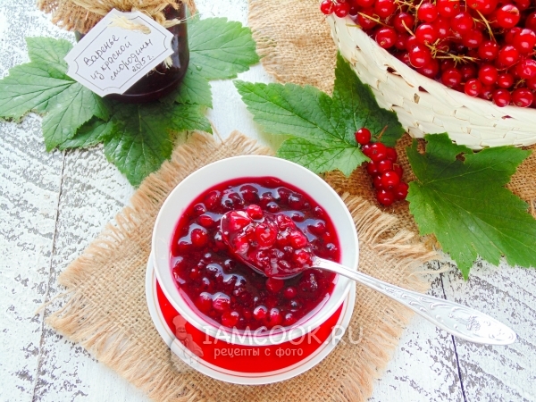 Классическое варенье из красной смородины, рецепт с фото