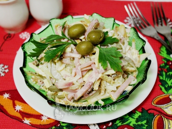 Салат с корейкой и яйцами, рецепт с фото