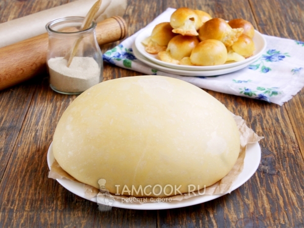 Тесто для пирогов на сухих дрожжах, рецепт с фото