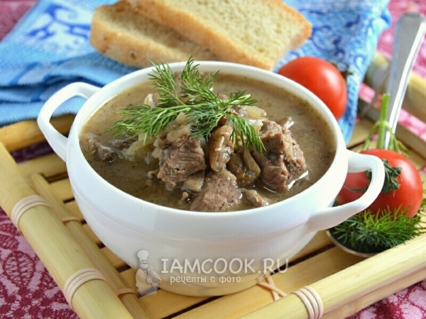 Говядина с грибами в мультиварке, рецепт с фото