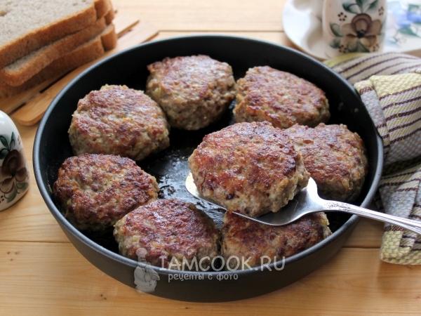 Котлеты из говяжьего фарша, рецепт с фото