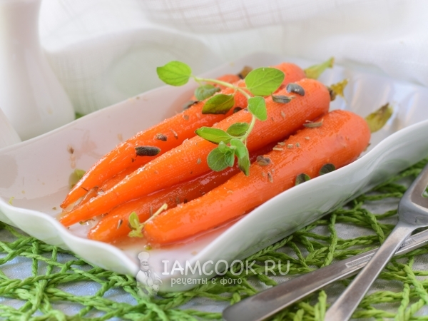 Гарнир из глазированной моркови с тимьяном, рецепт с фото