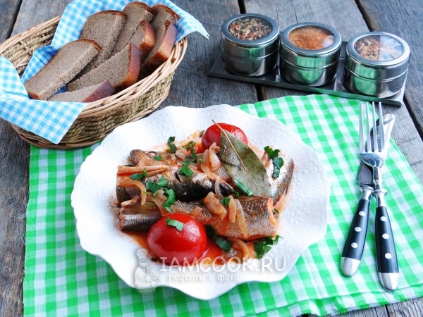 Корюшка с томатами в мультиварке, рецепт с фото