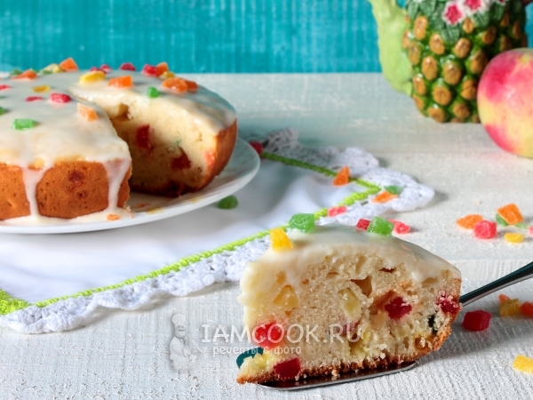 Пирог с яблоком и цукатами в мультиварке, рецепт с фото