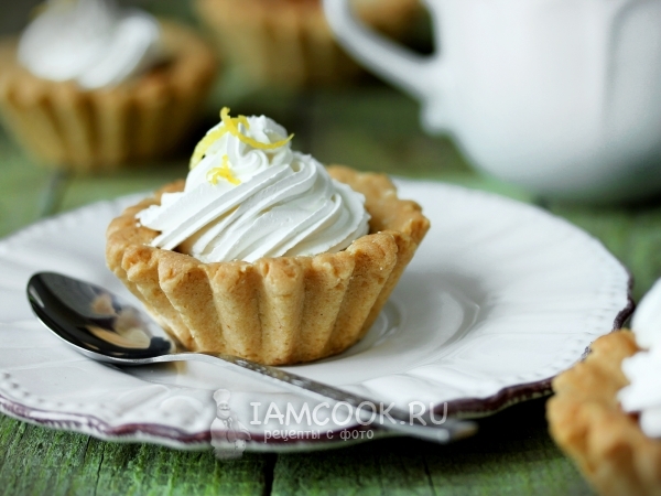 Корзиночки с белковым кремом, рецепт с фото