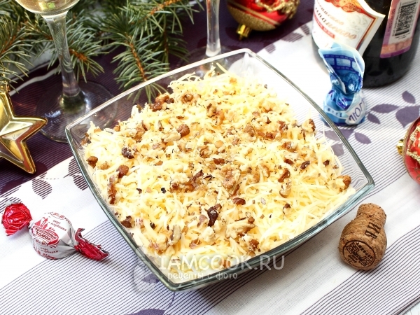 Салат из кальмара с шампиньонами, рецепт с фото