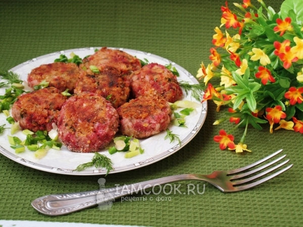 Котлеты из рыбных консервов с рисом, рецепт с фото