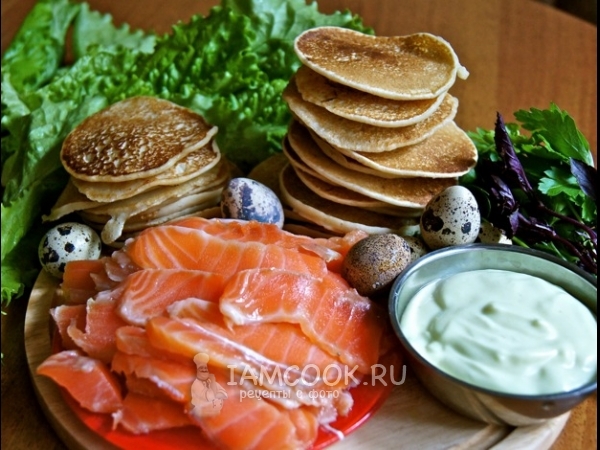 Блинчики с семгой, рецепт с фото