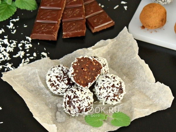 Конфеты из фиников, рецепт с фото