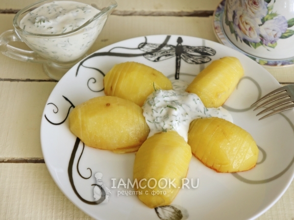 Жареная картошка с соусом (оригинальный рецепт), рецепт с фото