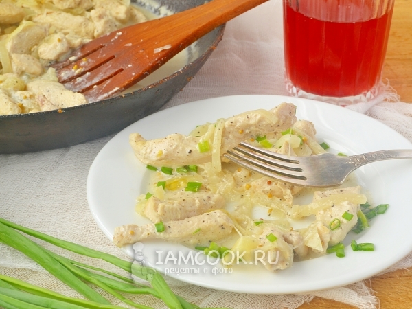 Бефстроганов из курицы, рецепт с фото